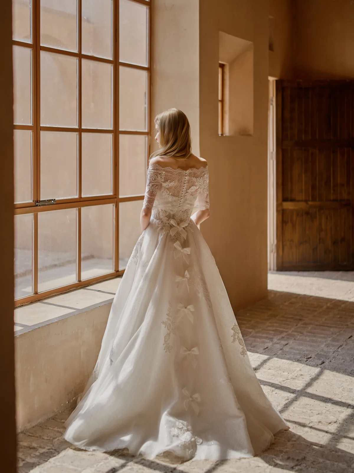 ALESSIA DRESS image 02