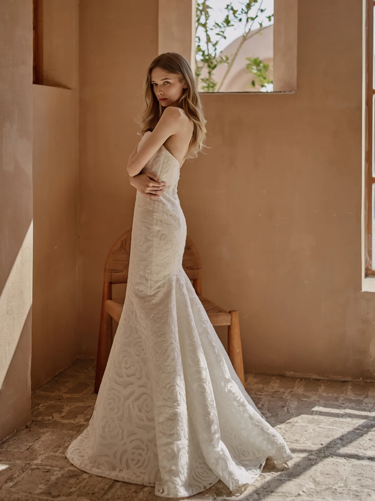 AVARIN DRESS image 02